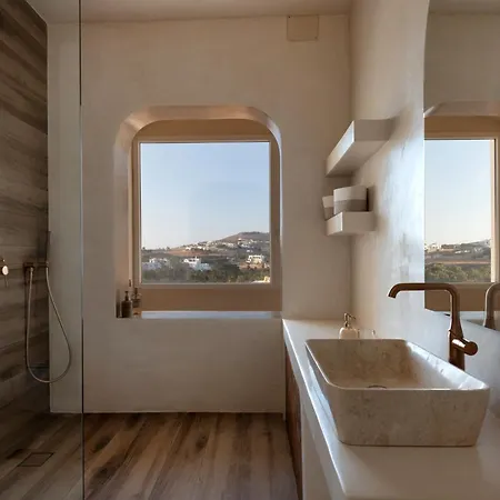 Krios Luxury Holiday home *